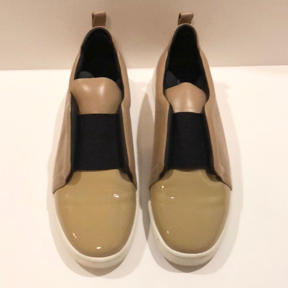 Sol-Sana Sneakers